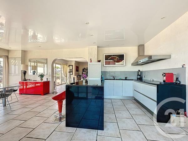 Appartement F4 à vendre  4 pièces - 162,19 m2 LE CANNET - 06