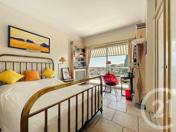 Appartement F4 à vendre  4 pièces - 162,19 m2 LE CANNET - 06