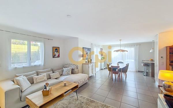 Maison à vendre    5 pièces • 99,53 m2 Saint-Julien-en-Genevois