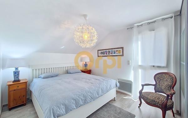 Maison à vendre    5 pièces • 99,53 m2 Saint-Julien-en-Genevois