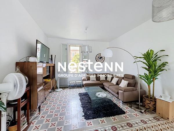 Immeuble Perpignan 2 appartements avec jardin et terrasse.