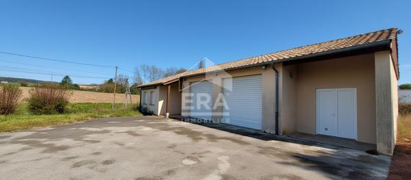 Local commercial Senozan 220 m2 (bureaux, garages, stockages...)