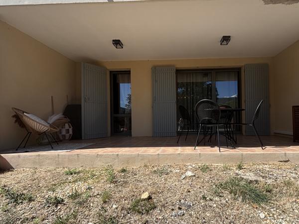 Saumane-de-Vaucluse (84800) A VENDRE APPARTEMENT T2