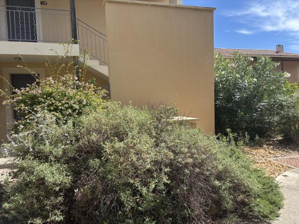 Saumane-de-Vaucluse (84800) A VENDRE APPARTEMENT T2