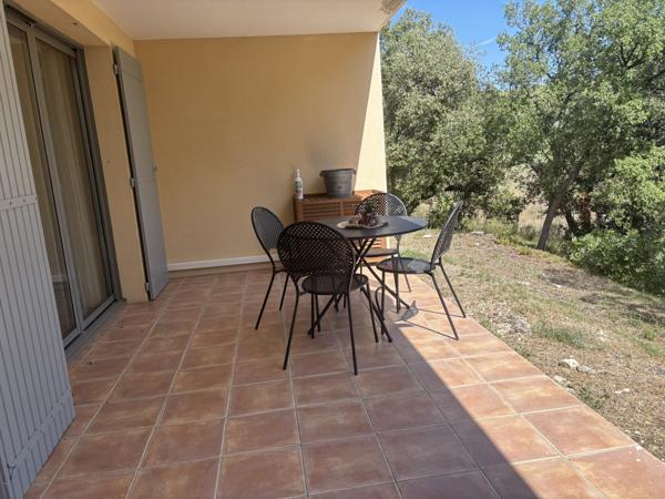 Saumane-de-Vaucluse (84800) A VENDRE APPARTEMENT T2