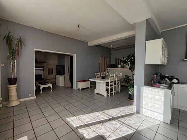 Vente Maison 11 pièces 228 m2 à Crépy-en-Valois