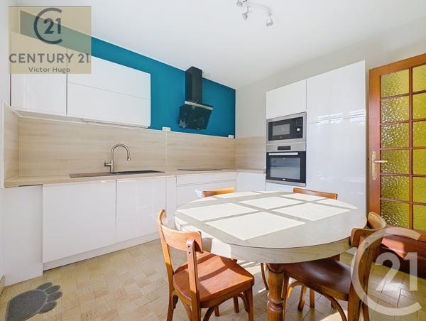 Maison à vendre  5 pièces - 124 m 2   AIXE SUR VIENNE  - 87