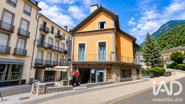 Habillement, Textile​ à vendre 110 m² Cauterets