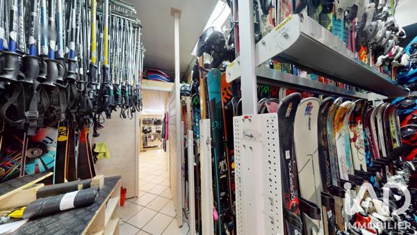 Habillement, Textile​ à vendre 110 m² Cauterets