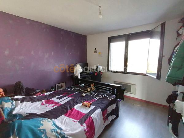 Vente
                Maison100 m² - 6 Pièces -
                    MONTCEAU LES MINES (71300)