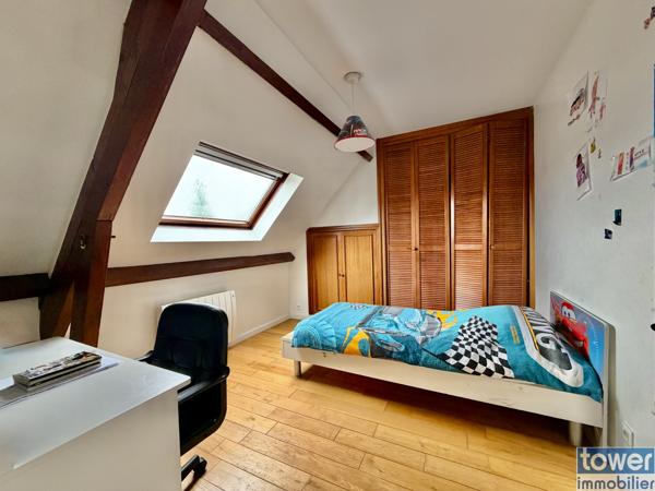 Maison 6 pièce(s) 4 chambre(s) 145 m²