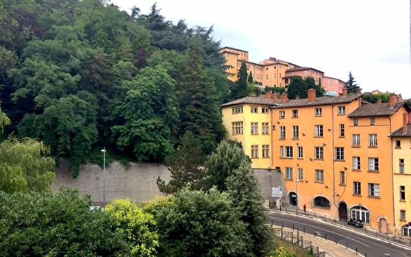 Appartement à louer    2 pièces •  Lyon 5