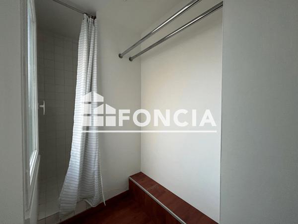 Location Appartement 3 pièces 81.16 m² - 5 RUE DES FLAGEOLLES Poitiers 86000