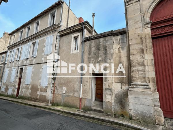 Location Appartement 3 pièces 81.16 m² - 5 RUE DES FLAGEOLLES Poitiers 86000