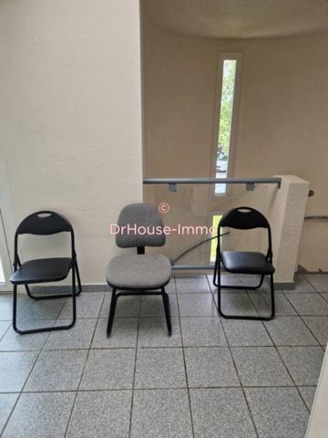 Bureau à vendre 4 pièces de 91 m²