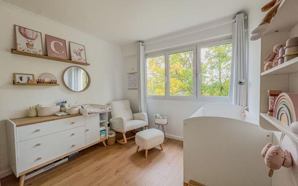 Appartement à vendre    3 pièces •  Aubergenville