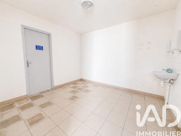 Murs commerciaux  à vendre 483 m² Rochefort