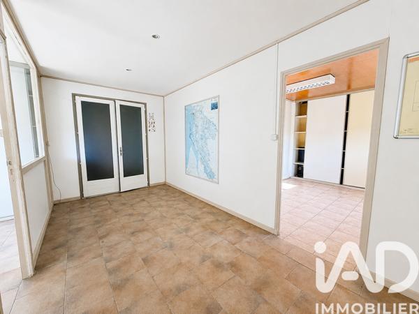 Murs commerciaux  à vendre 483 m² Rochefort