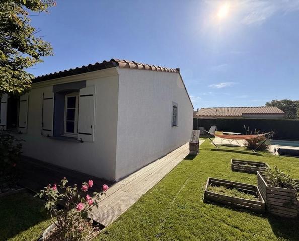 Maison 6 pièces 140 m² avec piscine