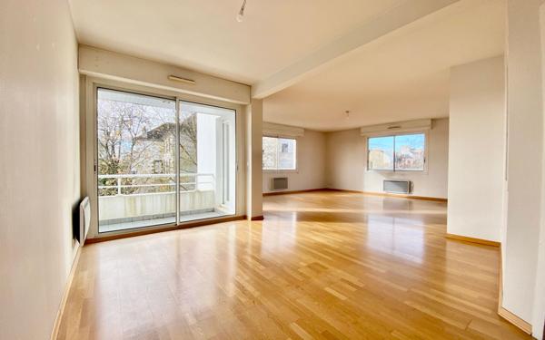 Appartement à vendre    3 pièces • 102,64 m2 Vannes