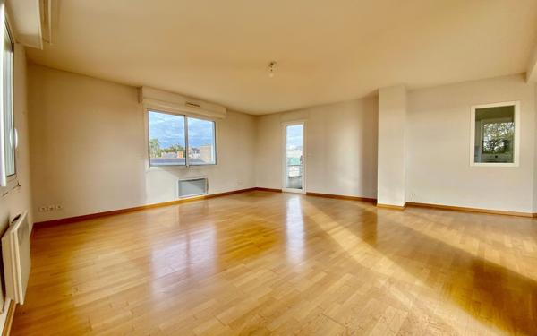 Appartement à vendre    3 pièces • 102,64 m2 Vannes