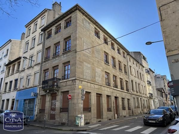 Immeuble à vendre 248m² Saint-Étienne (42000)