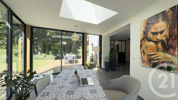 Maison à vendre  6 pièces - 201,01 m 2   GAP  - 05