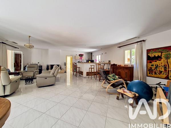 Maison à vendre 5 pièces 186 m² Fréjus