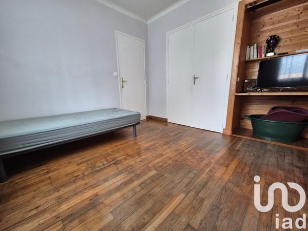 Maison traditionnelle 6 pièces de 132 m² à Le Pellerin (44640)