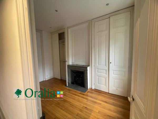 Appartement · Location Lyon (69006) 1 pièce · 61m²