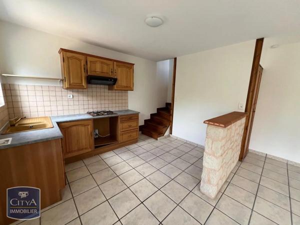 Maison à louer 3 pièces 69.6m² Charbonnier-les-Mines (63340)