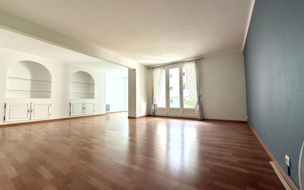 Appartement à vendre    5 pièces • 115,39 m2 Orléans