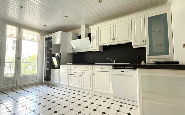 Appartement à vendre    5 pièces • 115,39 m2 Orléans