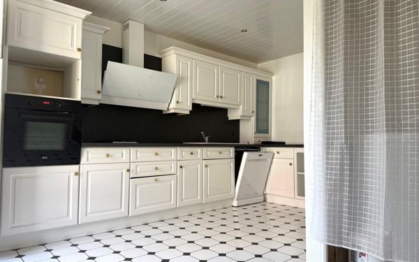 Appartement à vendre    5 pièces • 115,39 m2 Orléans