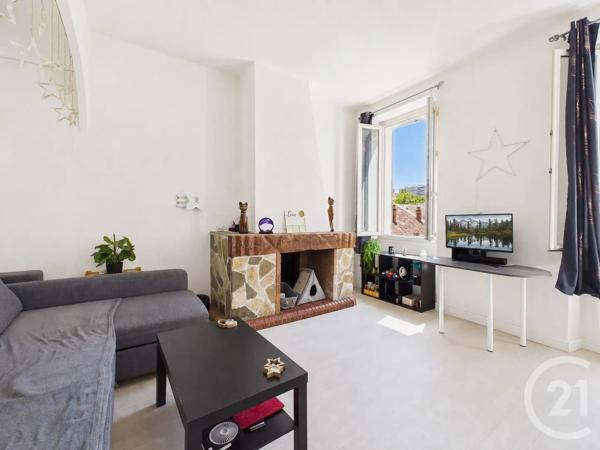 Appartement F2 à vendre  2 pièces - 45,07 m 2   TOULON  - 83