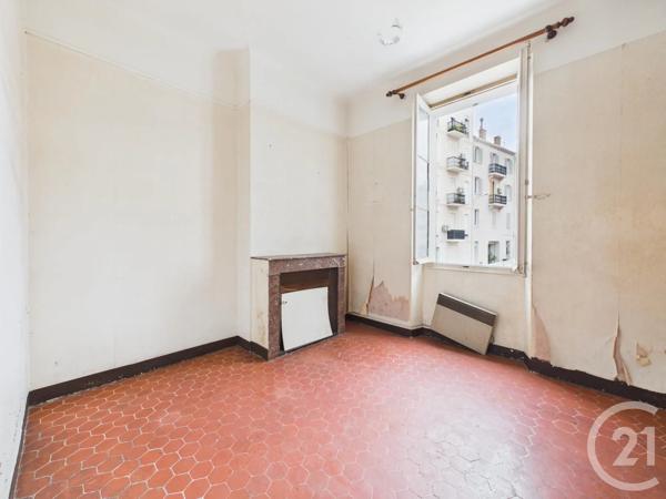 Appartement F2 à vendre  2 pièces - 45,07 m 2   TOULON  - 83