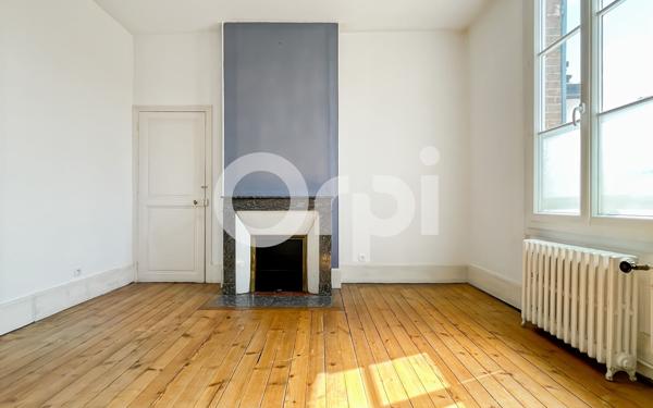 Maison à vendre    8 pièces •  Pacy-sur-Eure
