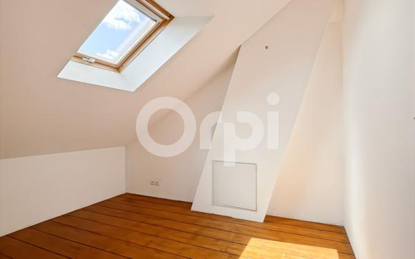 Maison à vendre    8 pièces •  Pacy-sur-Eure