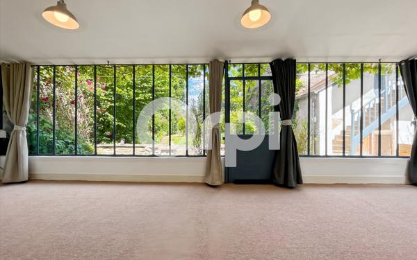 Maison à vendre    8 pièces •  Pacy-sur-Eure