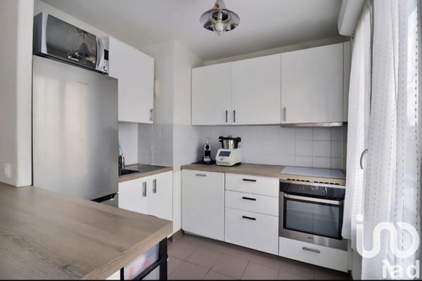 Appartement à vendre 3 pièces 59 m² Trappes