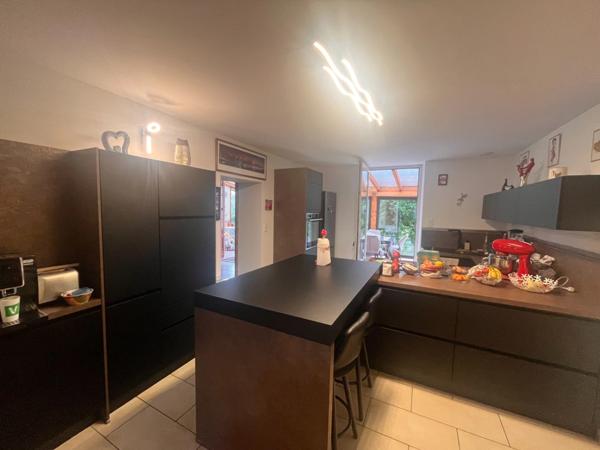 MAISON 6 CHAMBRES A GOLBEY AUTO-CONSOMMATION