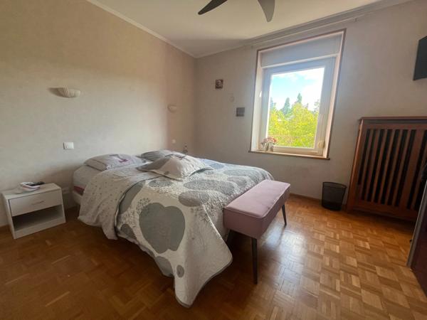 MAISON 6 CHAMBRES A GOLBEY AUTO-CONSOMMATION