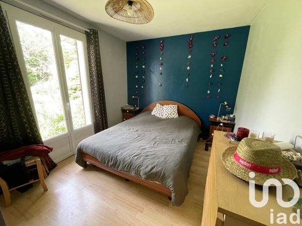 Maison 5 pièces de 112 m² à Méreau (18120)