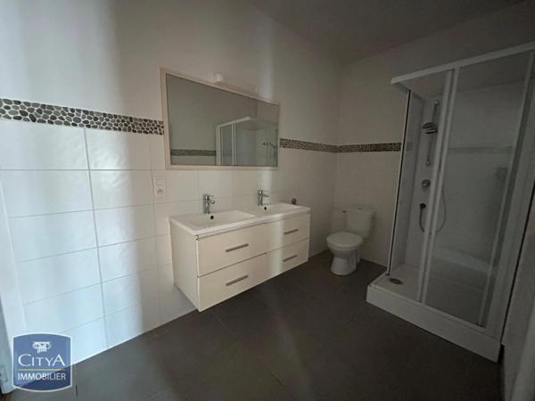 Appartement à louer 5 pièces 103.22m²