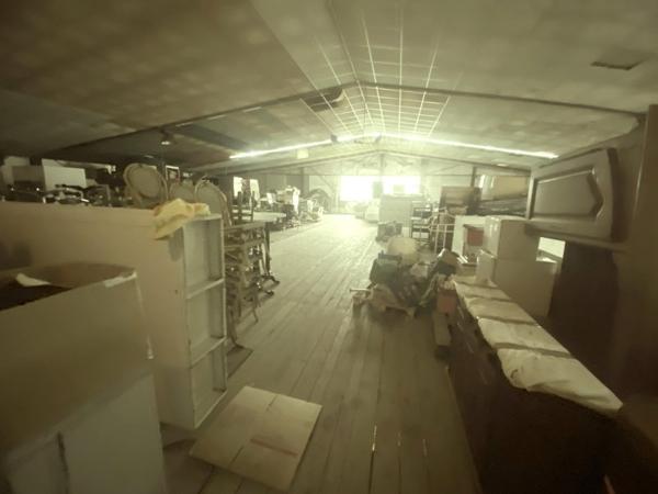 Vente murs / Local Industriel / Bâtiment