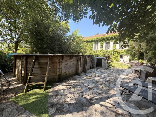 Maison à vendre  10 pièces - 191,37 m 2   ALES  - 30