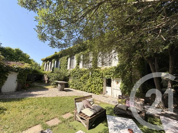 Maison à vendre  10 pièces - 191,37 m 2   ALES  - 30