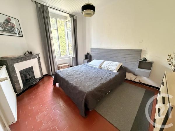 Maison à vendre  10 pièces - 191,37 m 2   ALES  - 30