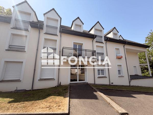 Location Studio 27.86 m² - 1-3-5 AVENUE DE L'EUROPE Le Coudray 28630