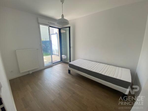 Appartement Louveciennes 4 pièce(s) 83.18 m2 Loyer 1 850 €/mois charges comprises **  - Référence  19278